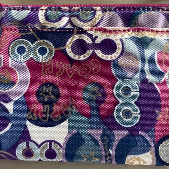 Coach Multicolor Poppy Y2K Wristlet EUC - Picture 3 of 6